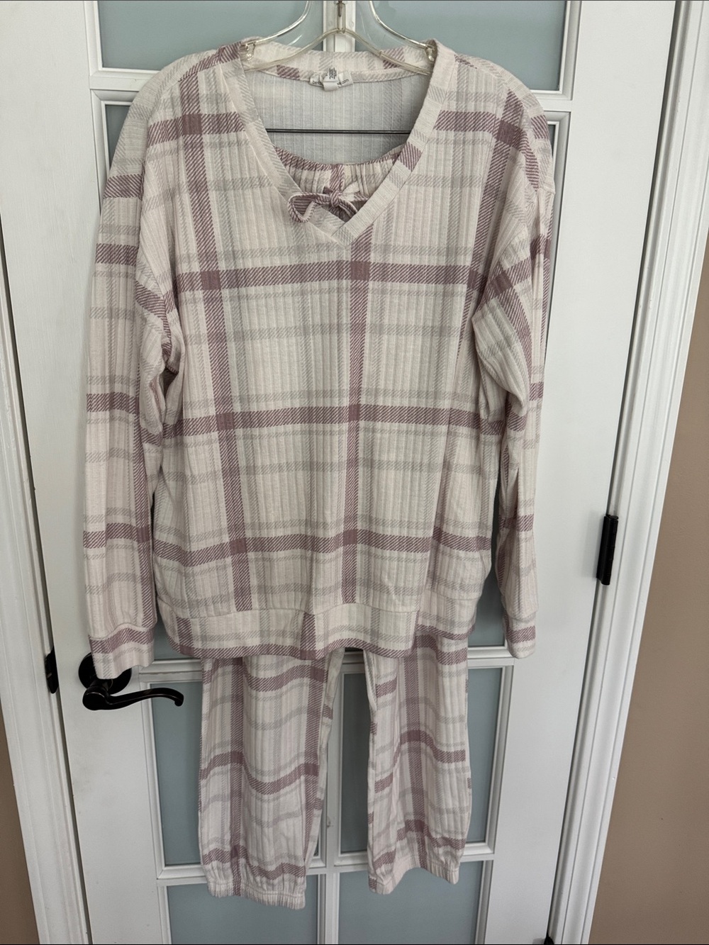 Women's Berkshire Homewear  Pajama/Lounge Set Cream Plaid